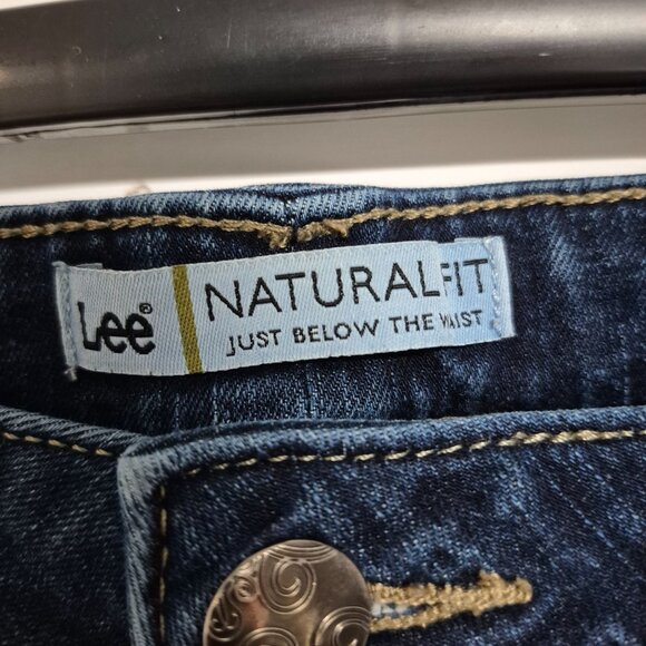 Lee Womens Natural Fit Bootcut Jeans With Embroidered Pockets Size 18 - Picture 5 of 7